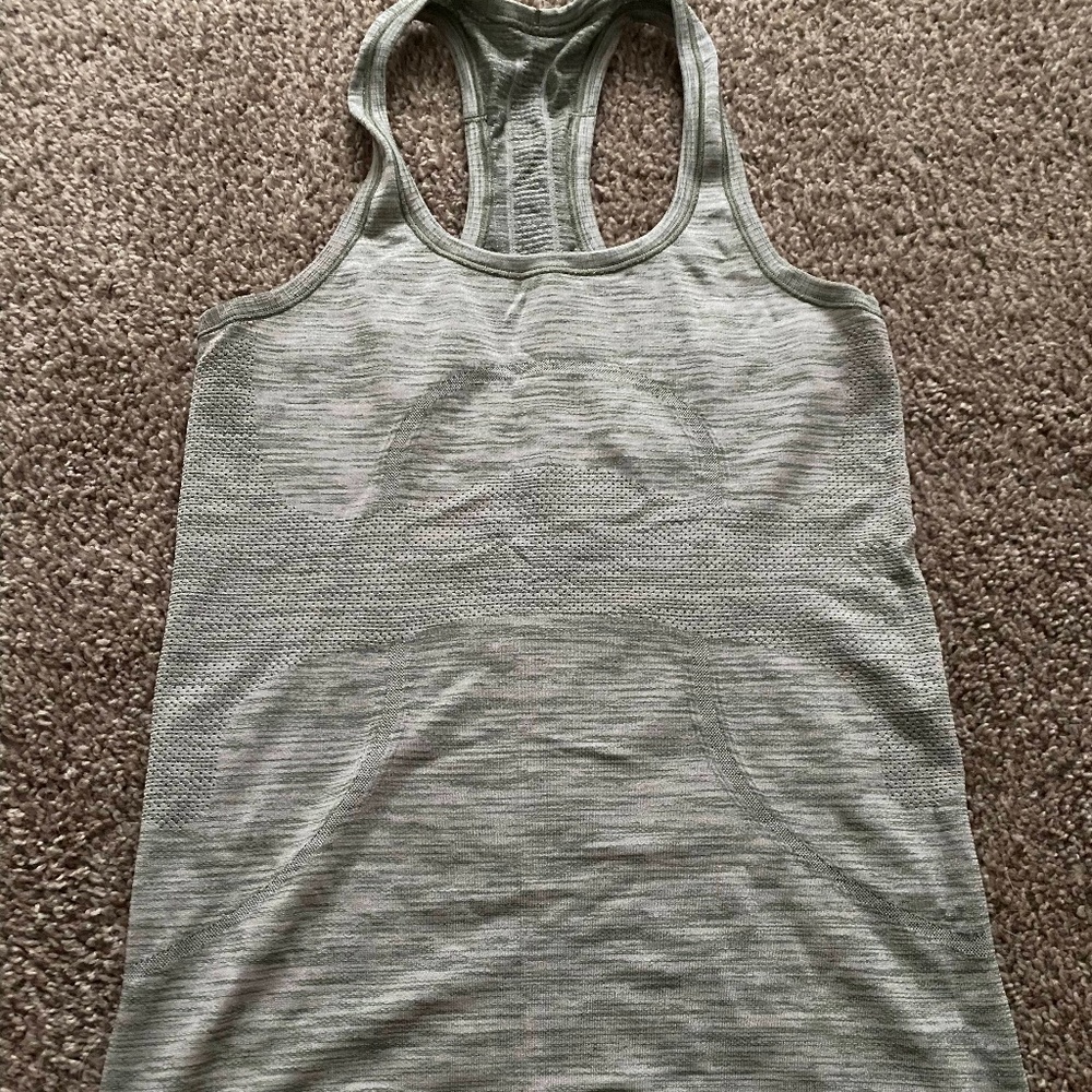 LULULEMON swifty tank top